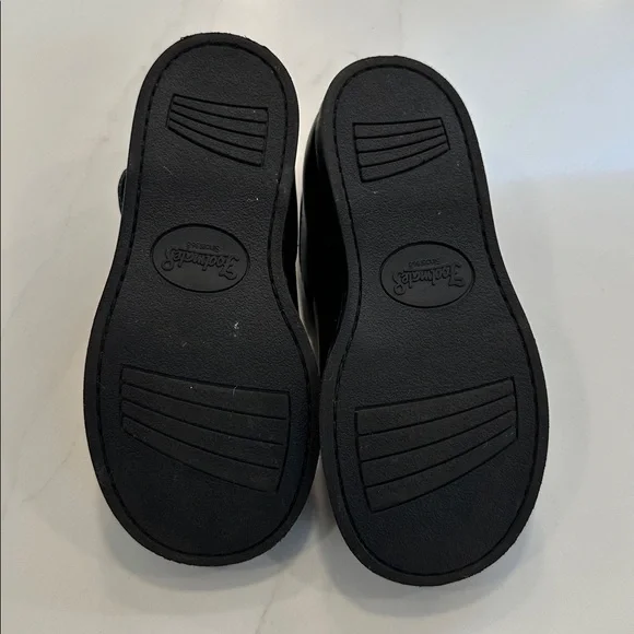 Footmates Black Sherry T strap Mary Jane Dress Shoes size 10 - Picture 6 of 6